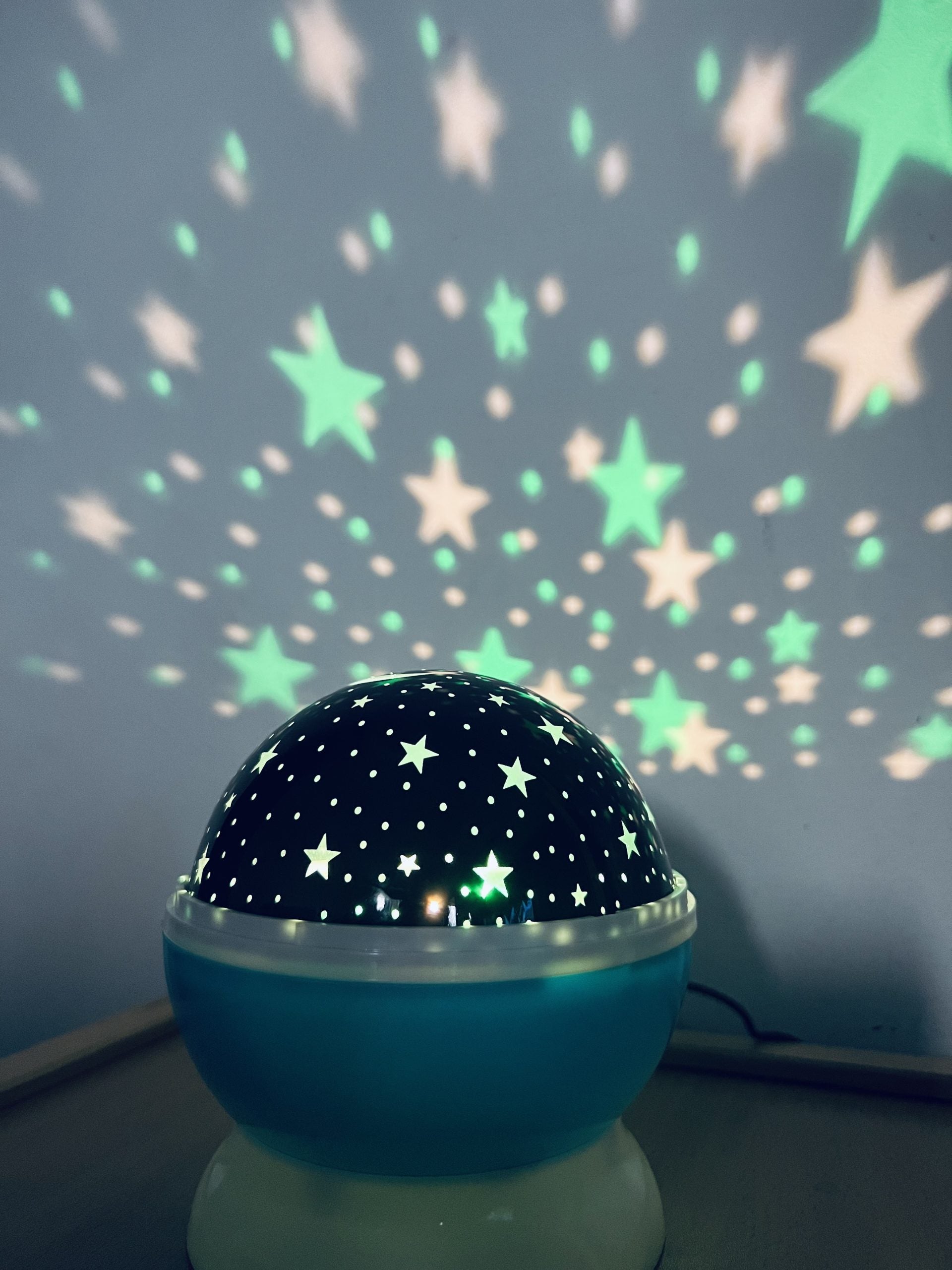 ✨ Proyector de Estrellas 360° | Un Universo en tu Habitación